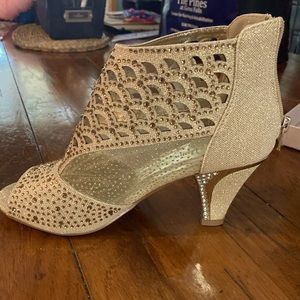 Pierre Dumas Sandals